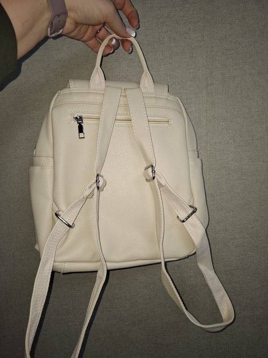 Рюкзак новий бежевий