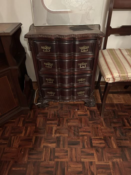 Mesa meia lua e comodas