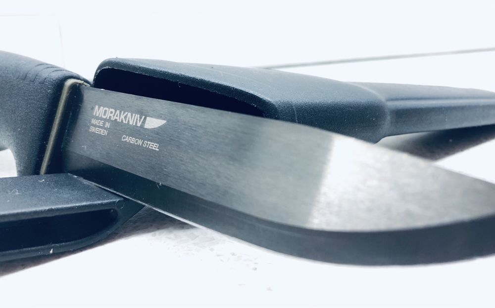 Nóż Mora Bushcraft Blackblade (C) z kaburą