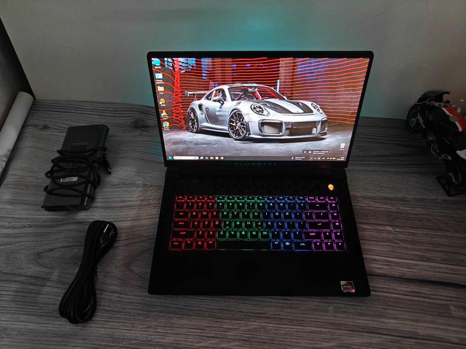 Ноутбук Alienware M15 R5 360Hz Ryzen 9 5900HX 64GB 1TB SSD RTX3070 8Gb