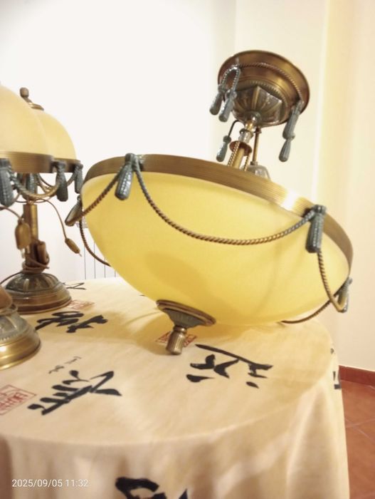 Candeeiros Mesa de Cabeceira e Teto