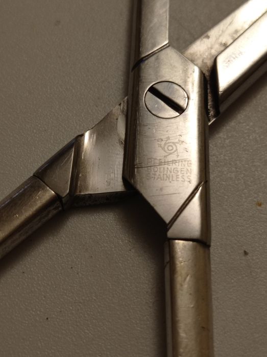 Srebrzone nożyczki chirurgiczne proste tępo-tępe Pfeilring Solingen