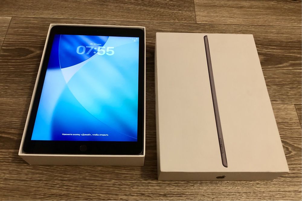 Apple iPad 8 Space Gray 10.2  2021  Wi-Fi