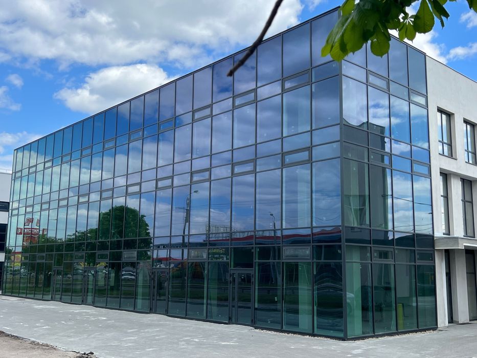 Оренда приміщень в бізнес-центрі “Рівненський» навпроти ЕПІЦЕНТРУ