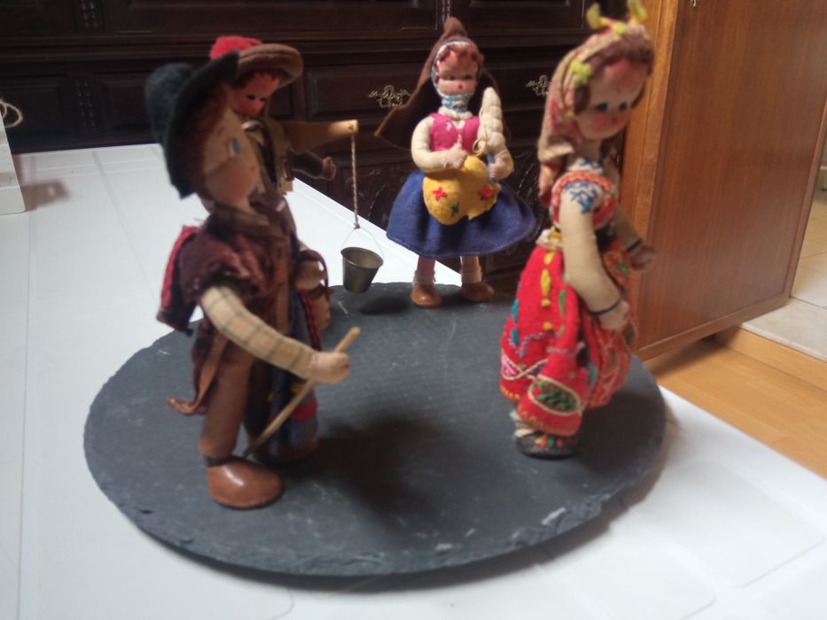 4 mascotes Maria Helena