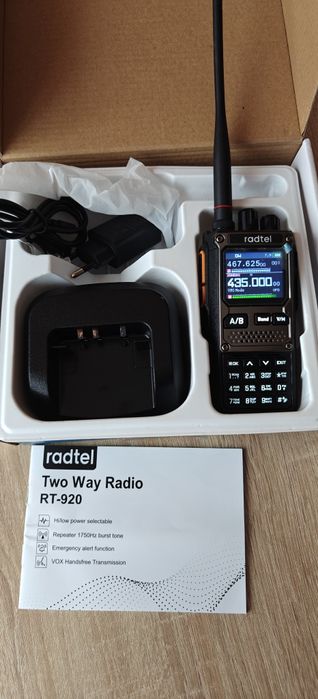 радиостанция (две антенны) всеволновая Radtel RT-920 (CB, SW, FM, LSB, USB