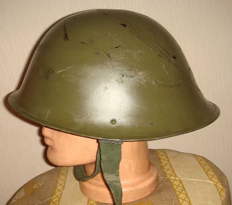 Каска  армии Британии