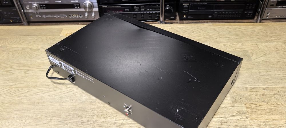 CD-програвач Philips CD 723