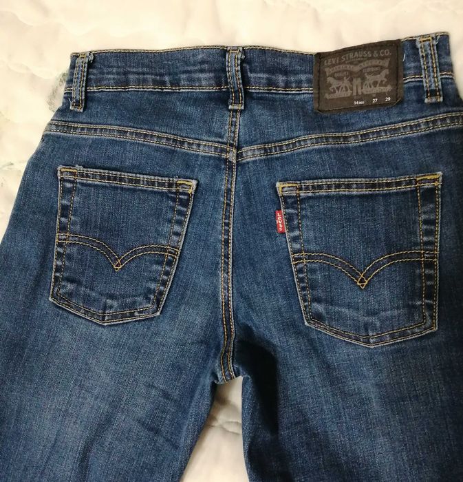 Spodnie dżinsowe Levisy r.36