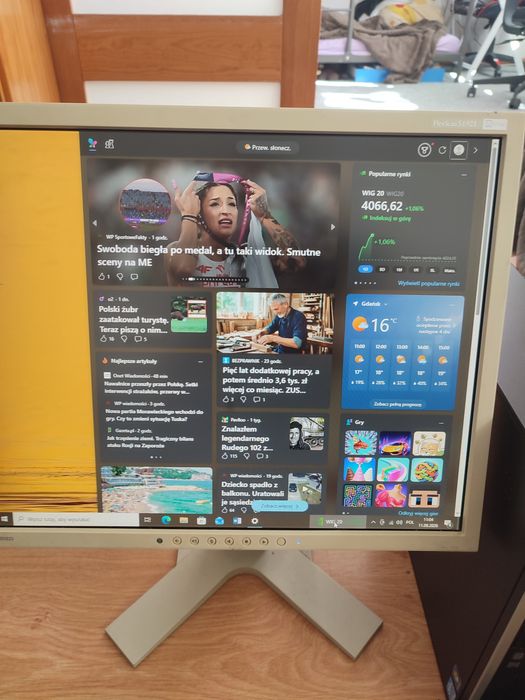 Komputer HP Compaq 8200 Elite SFF PC komplet