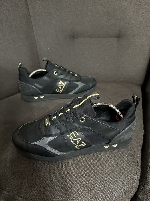 Emporio Armani EA7 кросiвеи чоловiчi 45 29 cм