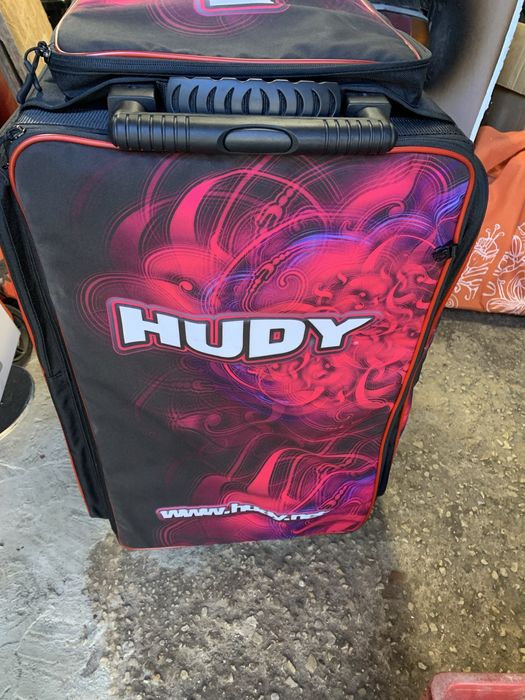 Trólei 1/8 Hudy como novo