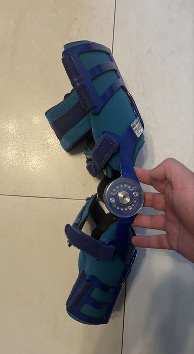 Ортез колінний Bauerfeind , 4 L Німеччина