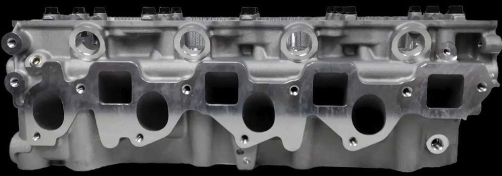 Головка блоку Nissan ZD30 11039VC101 11039VC10A 7701458028 908506