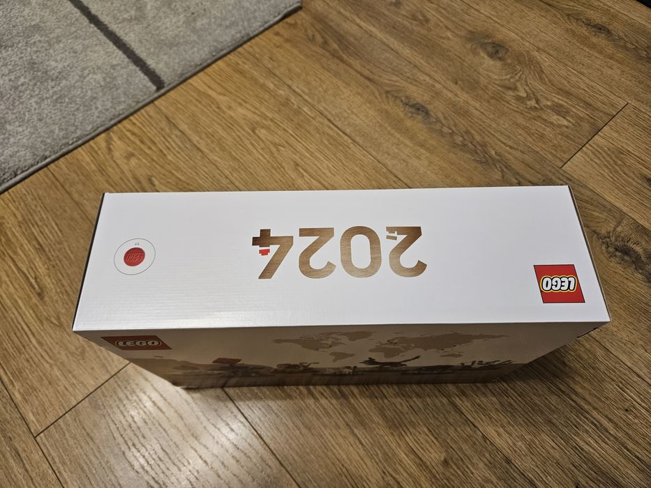 Klocki LEGO Promocyjne 400.2024 - LEGO 2024 Employee Gift