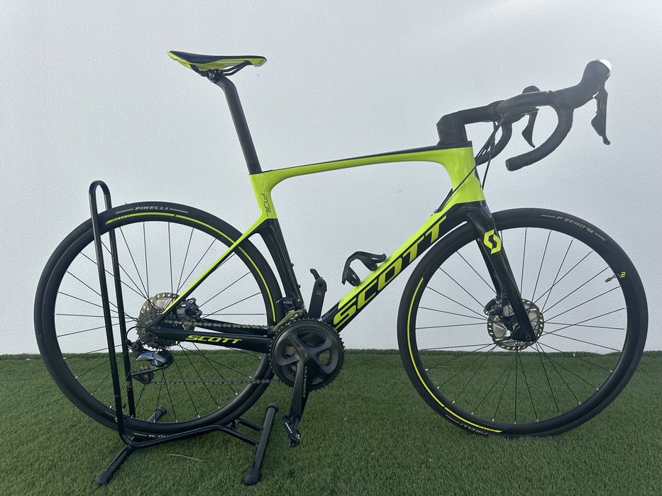 Bicicleta de estarda Scott Foil 20Disc