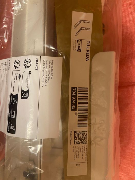 Suporte para microondas do IKEA novo