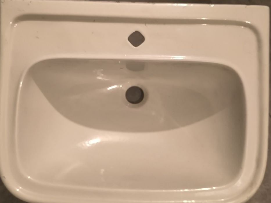 Керамічна раковина