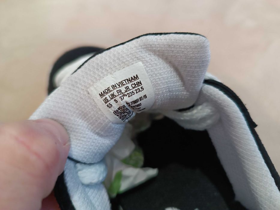 Жіночі кросівки adidas campus 00s