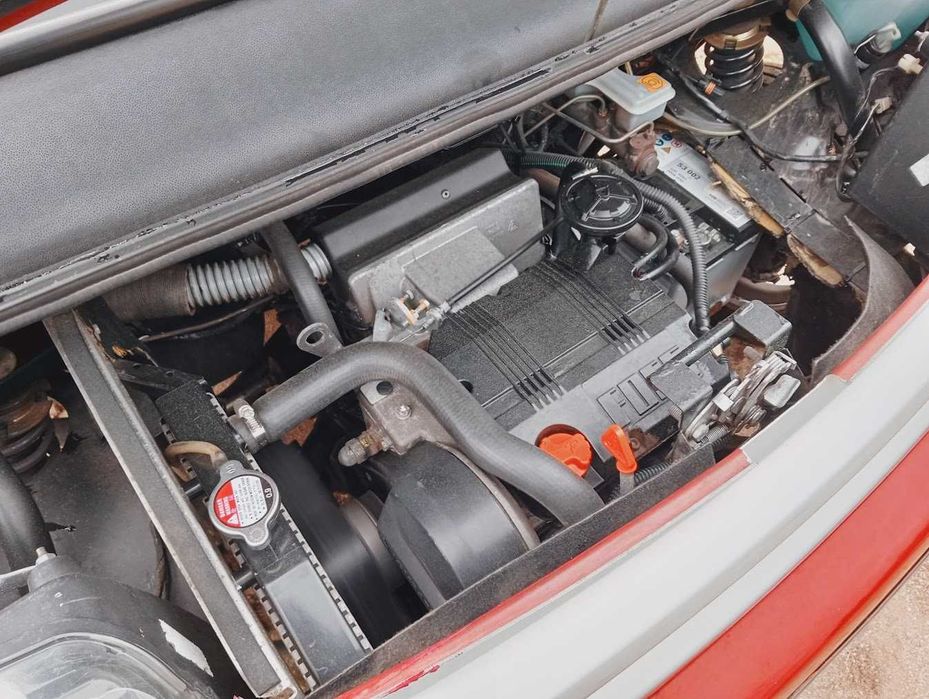 Vende-se Microcar MC2 de 2005 em muito bom estado geral com poucos quilómetros. Viatura sempre bem estimada.