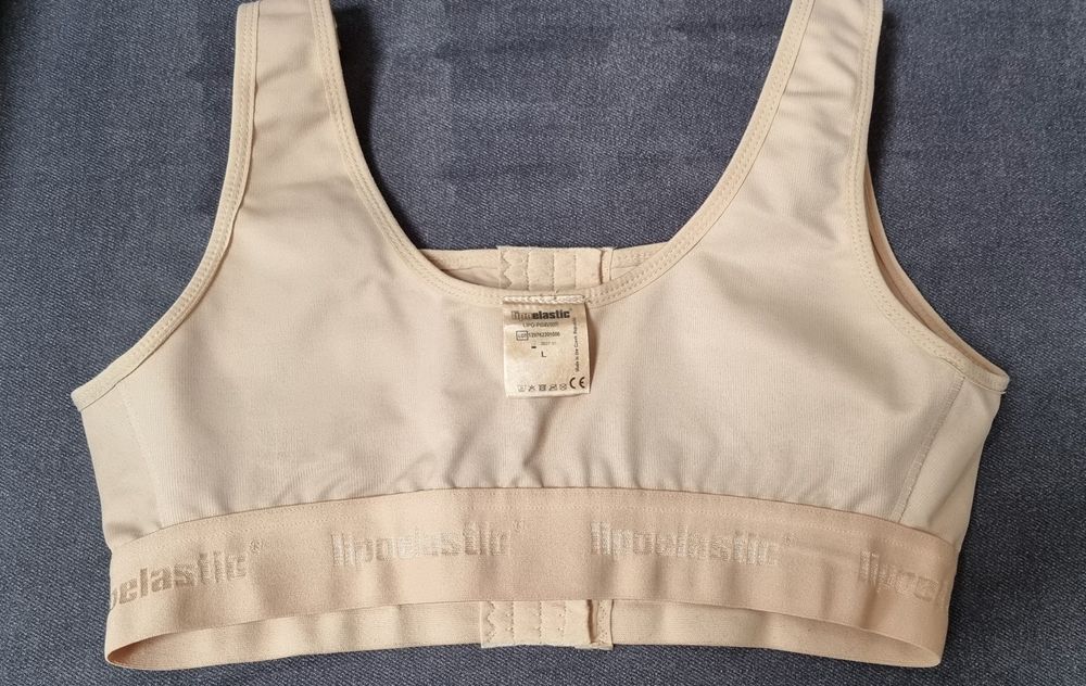 Продам компрессионое белье для груди