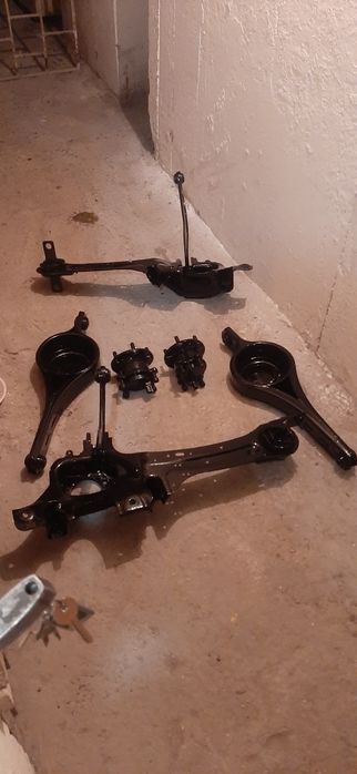 Sprzedam czesci do zawieszenia tylnego do mk4 mondeo kombi 2007r
