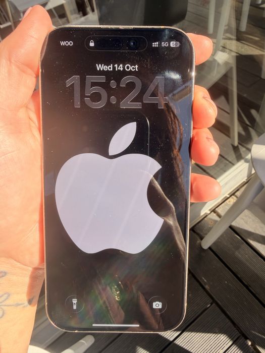 Iphone 16 pro titanium