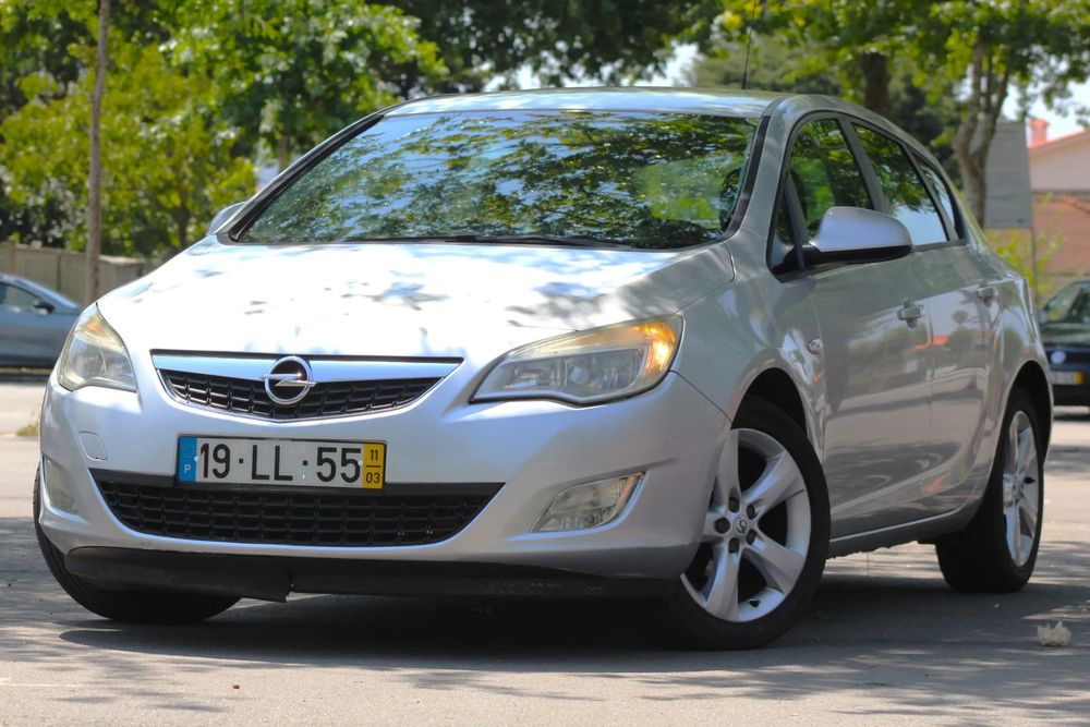 Opel Astra 1.3 CDTI Enjoy Start/Stop