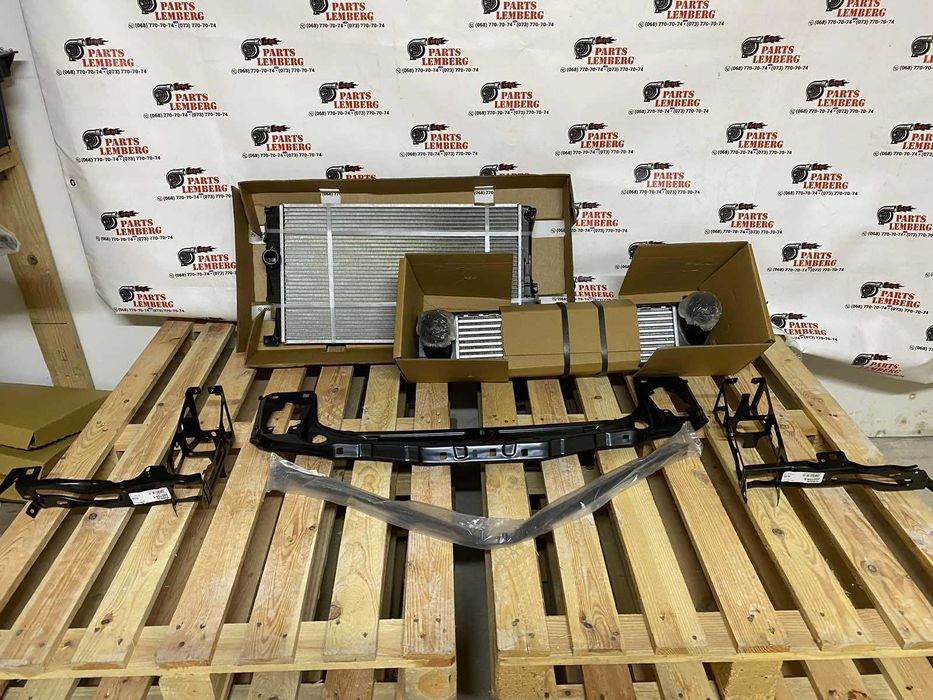 Бампер Bmw f30 f31 M Look млук бмв ф30  в зборі.голий