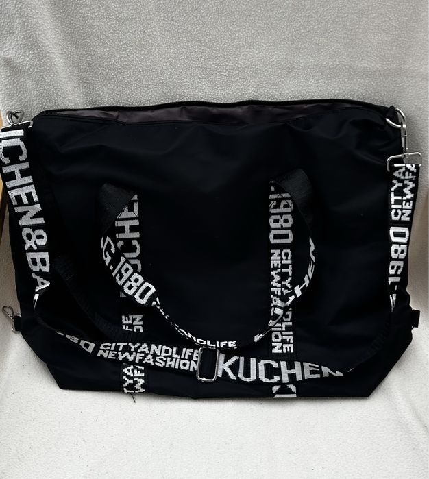 Super torba na ramię w sportowym stylu