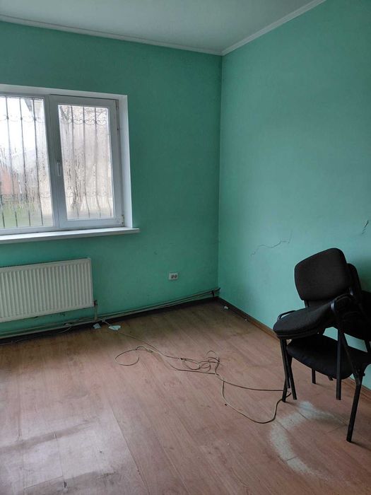 Нежитлова будівля - с-ще Рожнятів, Івано-Франківська обл.