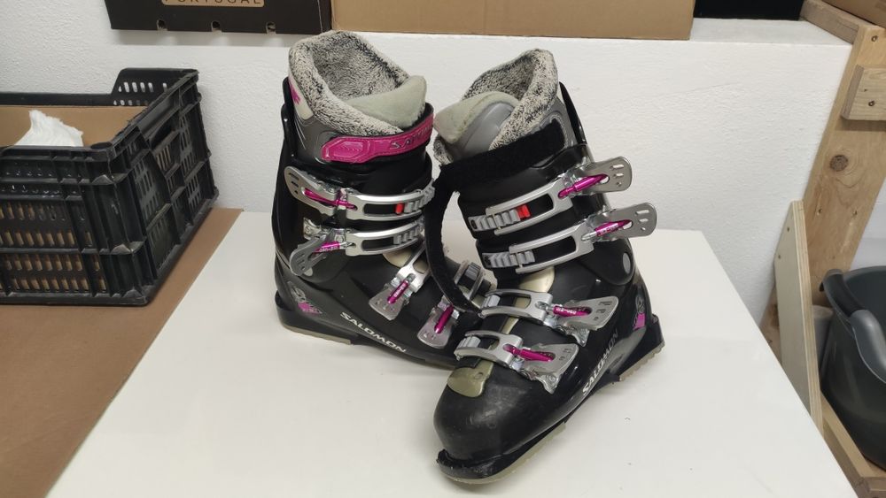 Botas de ski para mulher - tamanho 39