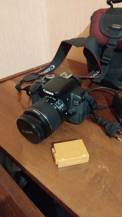 Фотоапарат  Canon