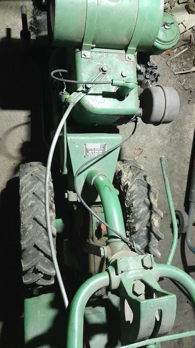 Vende-se motocultivador  usado