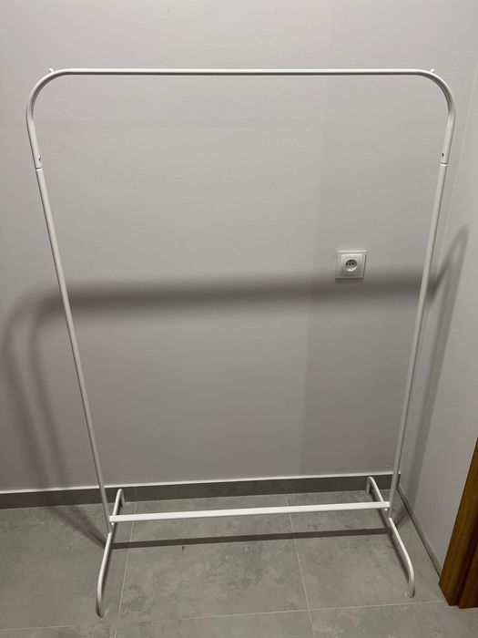 Wieszak na ubrania Mulig