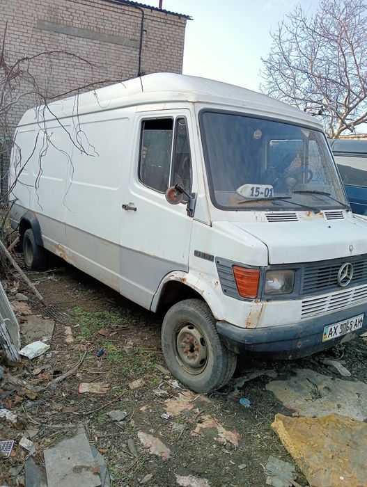 Продам Мерседес 410