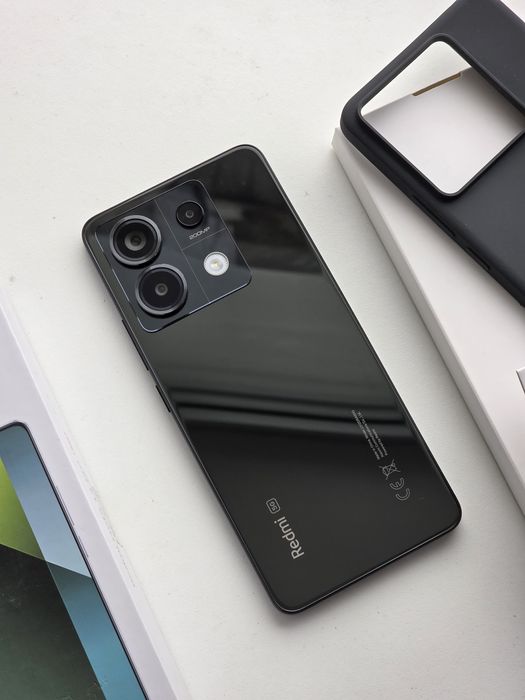 Redmi Note 13 Pro 5G eSim 8+8/256 gb як новий