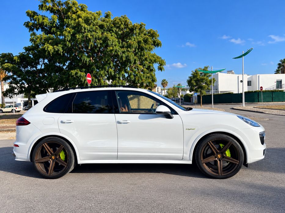 Porsche Cayenne S E-Hybrid 416CV | 12/2017 | 129.000KM | Full Extras — photo 5