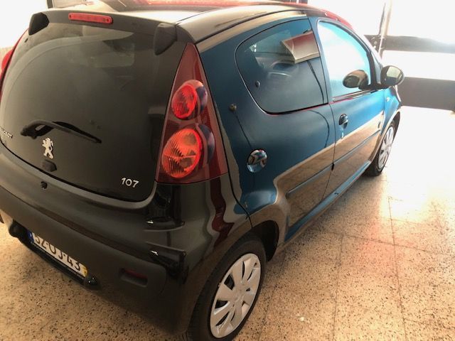 Peugeot 107 1.0 SE Envy 2-Tronic