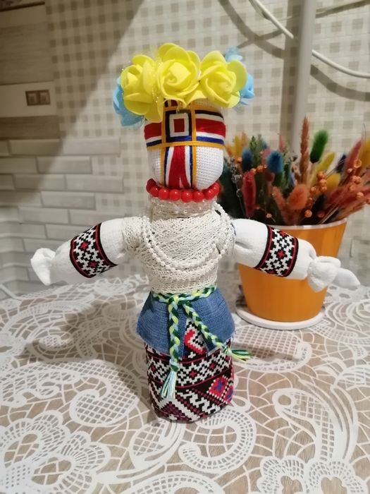 Продається лялька мотанка 25 см.