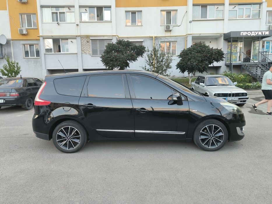 Продам Renault Grand Scenic 3 Bose
