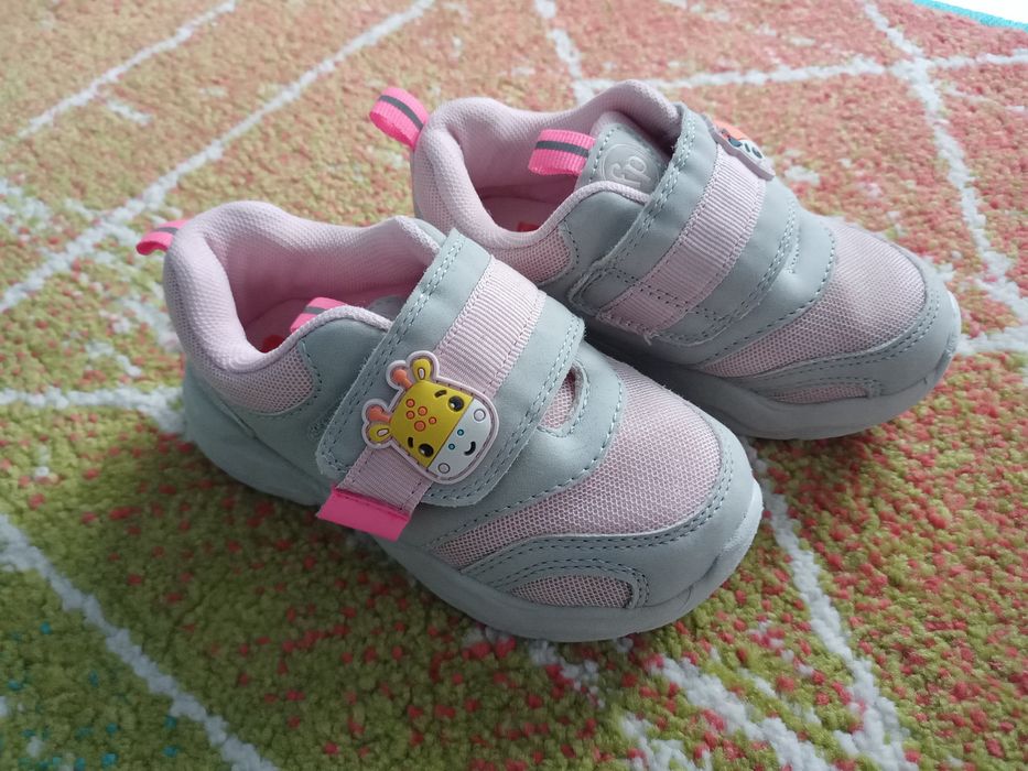 Fischer Price buty r. 25
