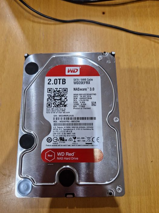 WD RED NAS WARE 3.0 2000gb 2TB 5400rpm sata3 диск hdd Стан гарний 
64M
