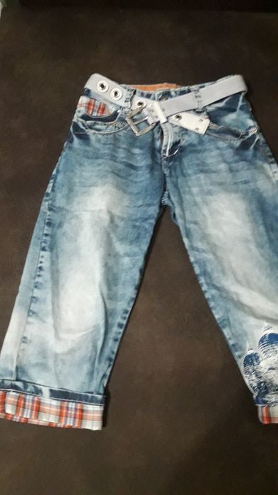 Бриджи/ шорты джинсовые.