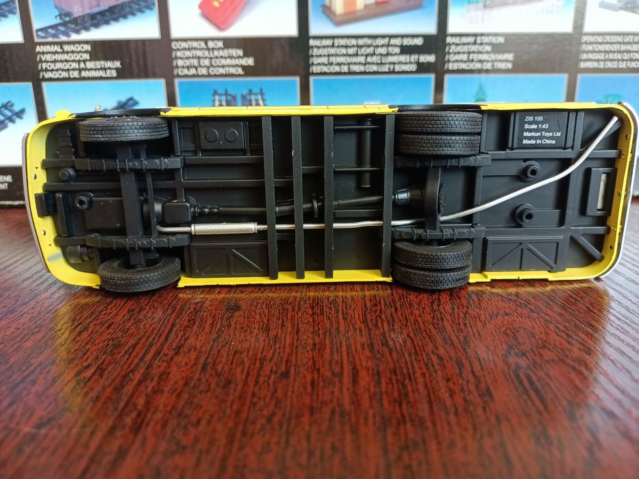 ЗІС-155 Радянський автобус 1/43 автолегенди ссср ZIS 155