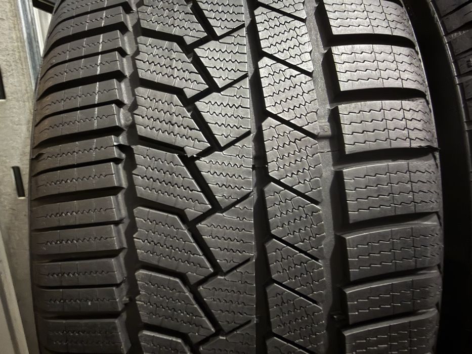 255/40 295/35 r 20 Continental