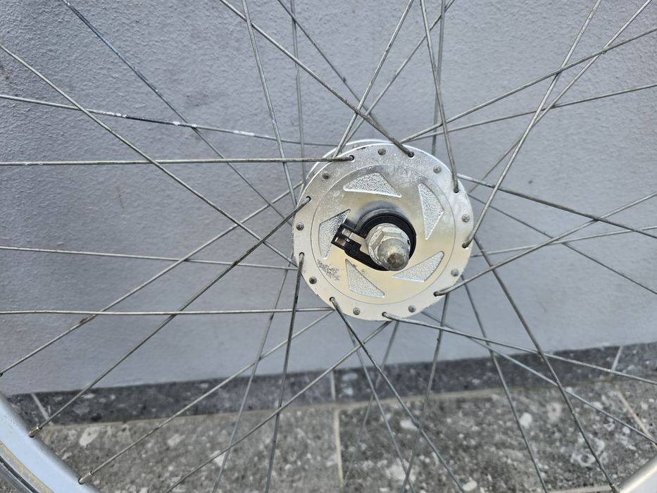 Koła z pradnicą 26