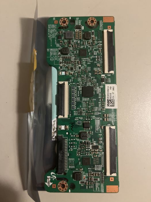 Material para TV Samsung  UE32M5505AKXXC