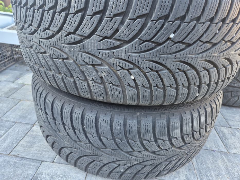 Nokian 225/55r16