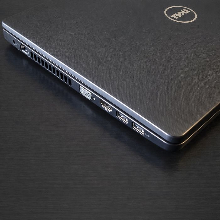 Portátil, Laptop, Notebook Dell i5 7th – Rápido SSD 447 GB